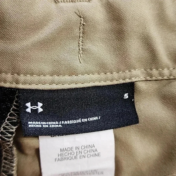 Boys Under Armour Golf Medal Play Short Set of 3 Pairs, Khaki, Size 5, PreOwned - Picture 10 of 12